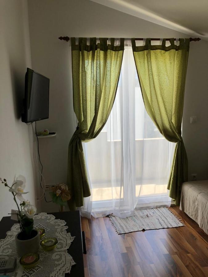 Apartments Rajcic Каштела Экстерьер фото